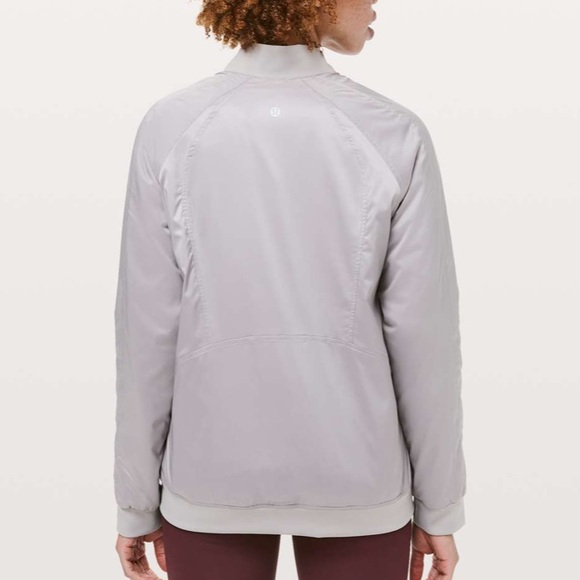 Lululemon Trace Back Bomber
Dark Chrome Size 10 - Picture 3 of 10